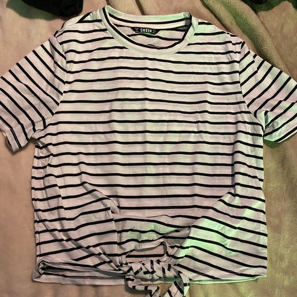 Black and white striped tee - Picture 1 of 1